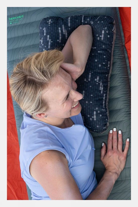 Compressible Pillow Cinch - Medium