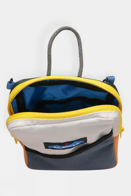 Essential Cross Body Wallet