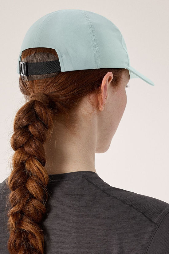 Mens Bird Word Cap