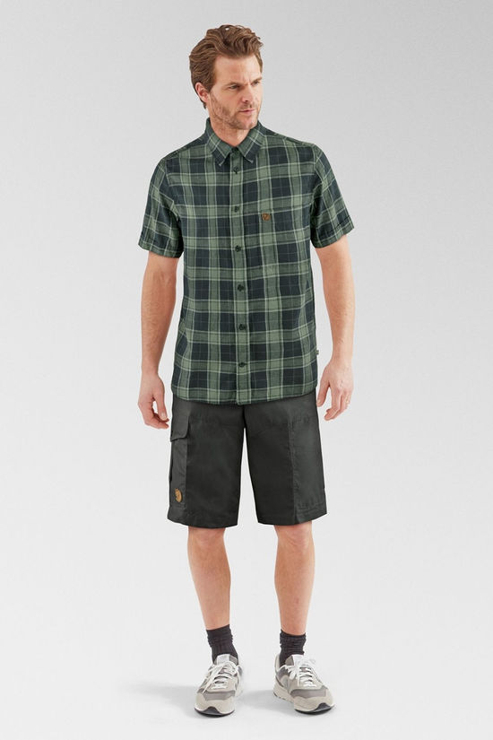 Mens Ovik Travel Short Sleeve Shirt