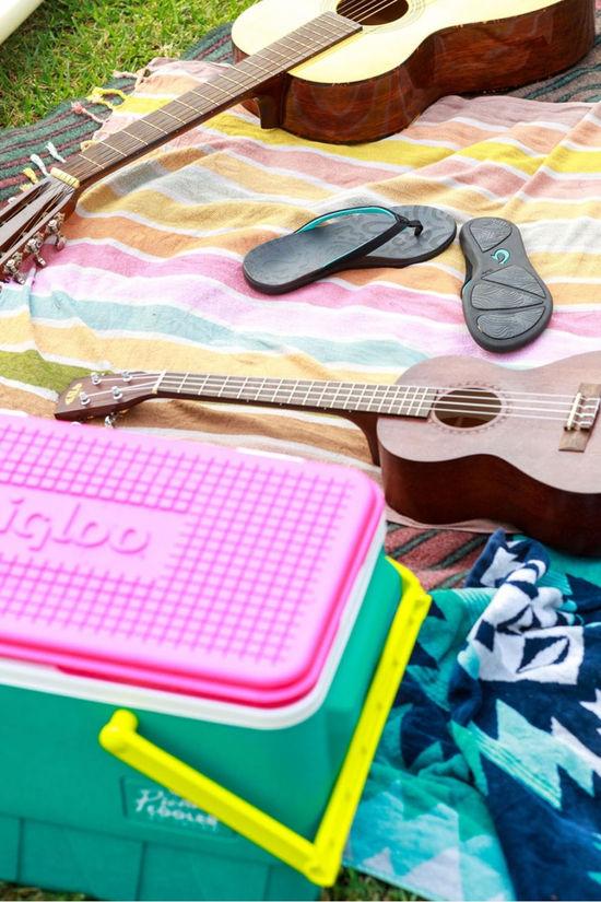 Retro 25 Picnic Basket Cool Box