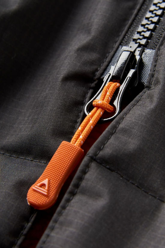 Tempest Recycled Waterproof Change Robe
