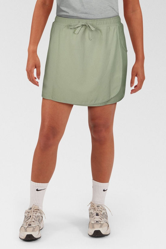 Womens City Travel Skort