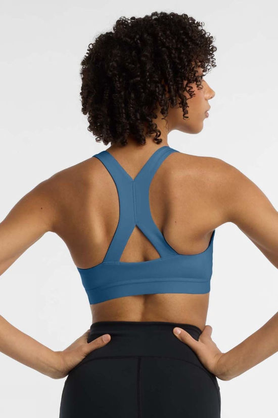 Womens Essential Train Sports Bra