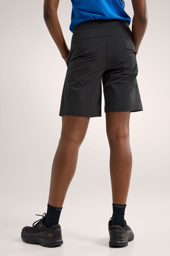 Womens Gamma 9" Shorts